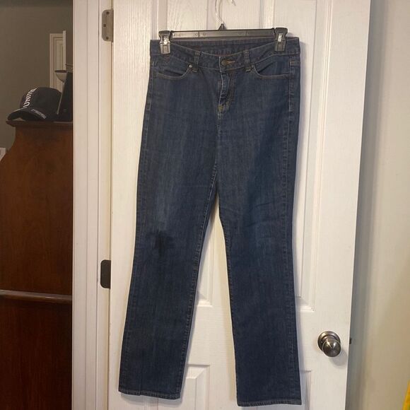 Classic 5 Pocket Jeans by Talbots. Size 10 - Picture 1 of 5
